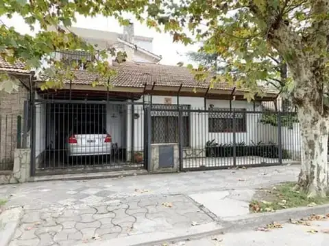 Casa en Monte Grande