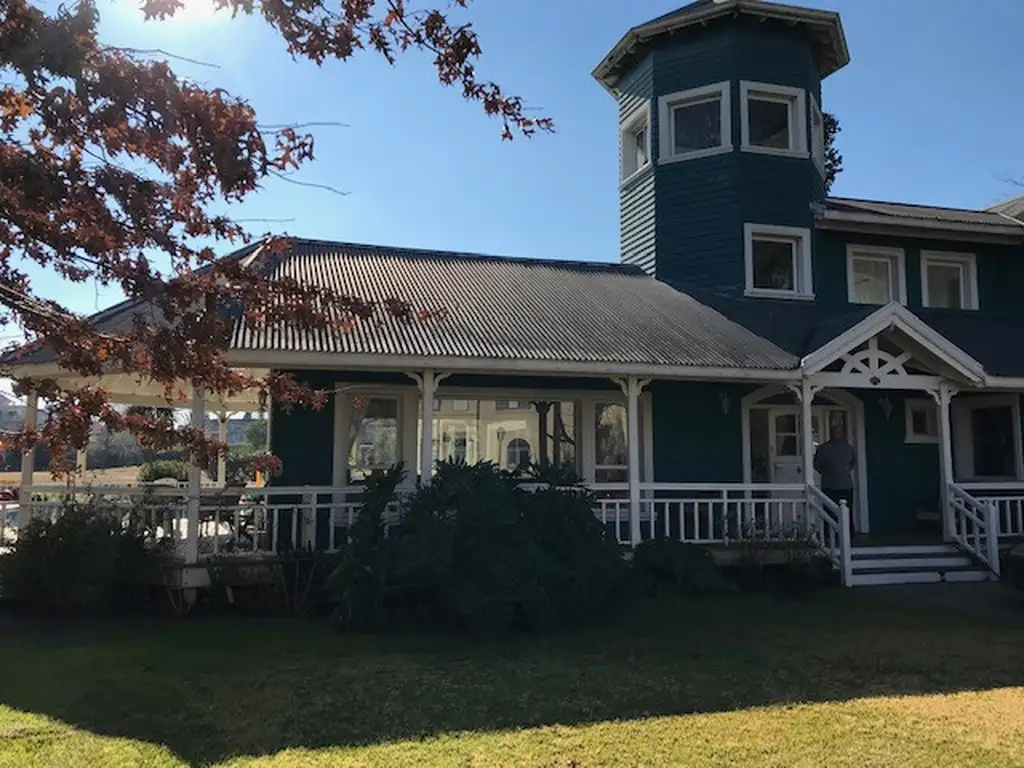 Casa en Venta - 4 dormitorios -