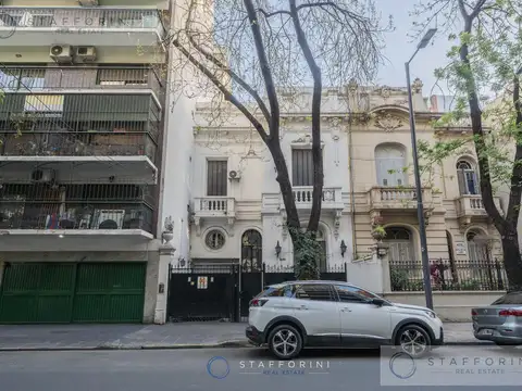Casa para oficina comercial, consultorios, clinias y estudios profesionales - Belgrano Colegiales