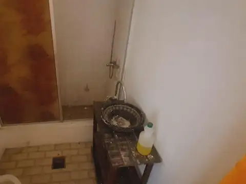 Depto Tipo Casa en Venta 50 años