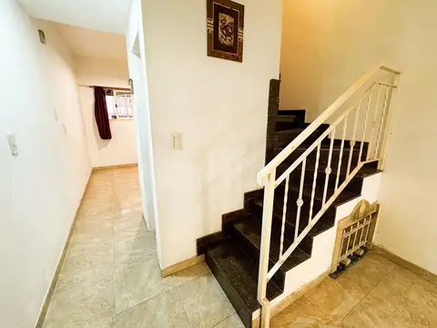 Depto Tipo Casa en Venta 21 años