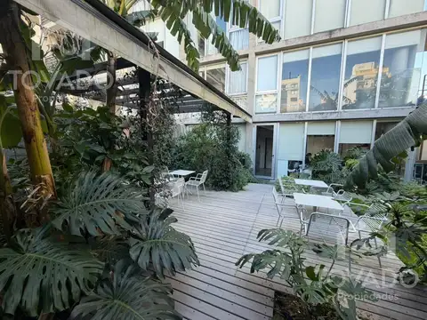 Oficina con Cochera y Jardín en Palermo Hollywood
