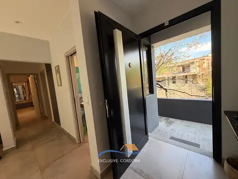 Casa en Venta en La Deseada, USD 390.000