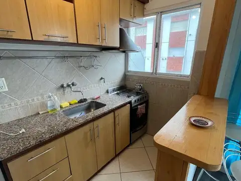 ALQUILER TEMPORARIO DEPARTAMENTO 2 AMBIENTES CON DEPENDENCIA Y BALCÓN, GÜEMES