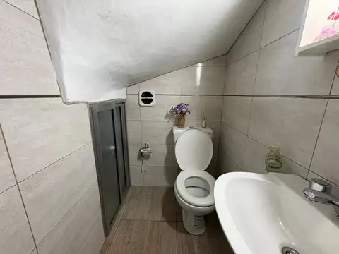 CASA 5 AMBIENTES VENTA SAN JUSTO VILLA LUZURIAGA