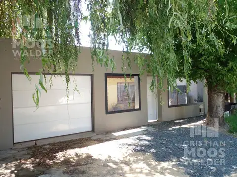Casa  de 5 ambientes  En Venta - Ingeniero Maschwitz