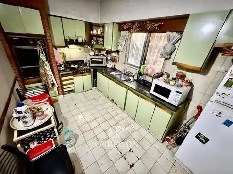 Depto Tipo Casa en Venta 40 años