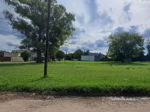 Lotes con Escritura Perfecta  en Venta en La Plata
