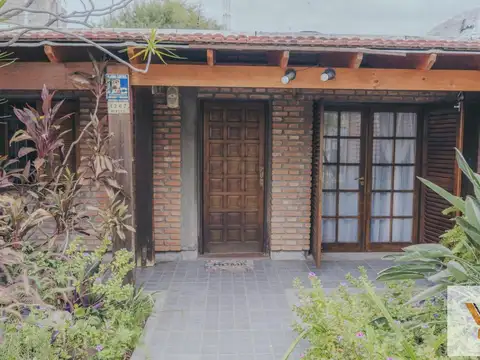 Casa en venta - 3 Dormitorios 3 Baños - La Rioja