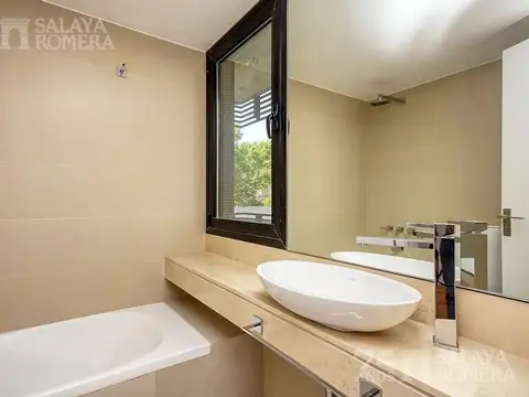 Departamento 5 ambientes con 3 baños