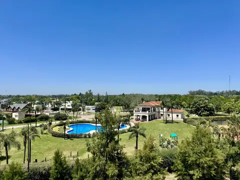 Departamento en Venta en Funes, USD 185.000