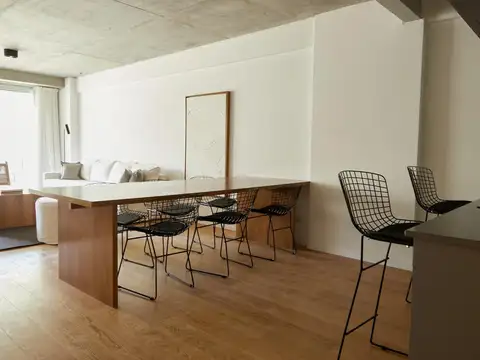 Sanchez de Bustamante  al 2400