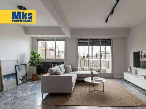 3 Ambientes con balcón. Reciclado a nuevo. Av Montes de Oca, Barracas.