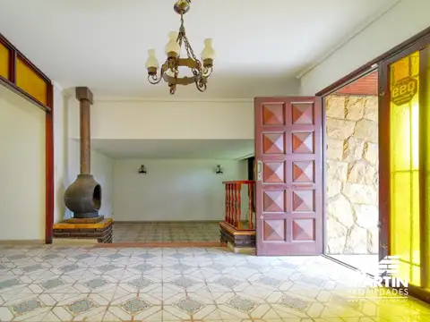 Casa en Venta con 1 cochera