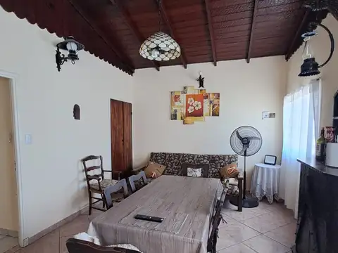 Depto Tipo Casa en Alquiler Temporal de 3 ambientes