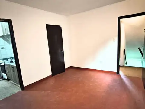Local con Vivienda y zotano