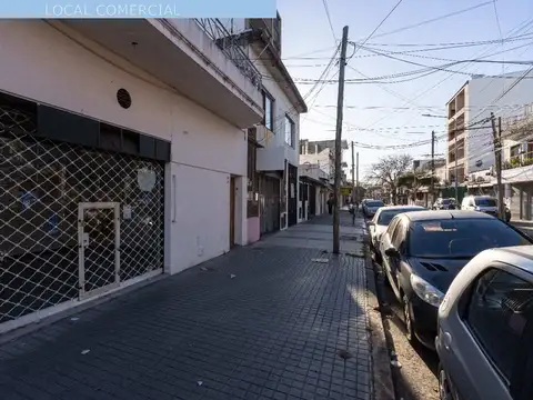 VENTA MUNRO PH 4 211 mts AMB C/LOCAL-PATIO-TERRAZA