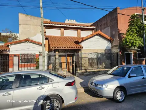 Casa 6 ambientes Gerli