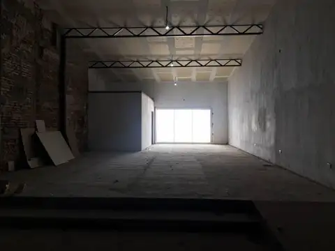 Local en Venta en Centro, USD 680.000