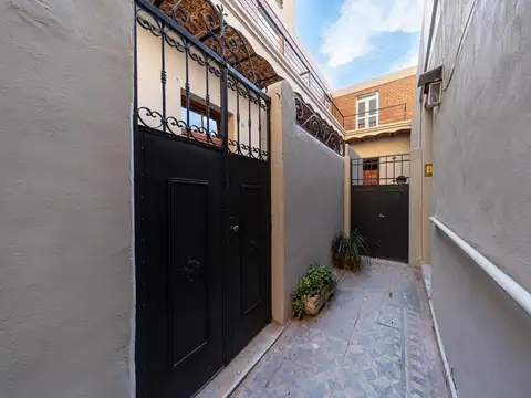 Depto Tipo Casa 3 ambientes con 2 baños