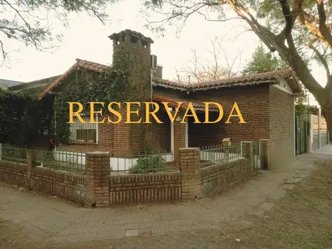 Casa 2 Amb en Castelar Norte, Excelente Ubicacion