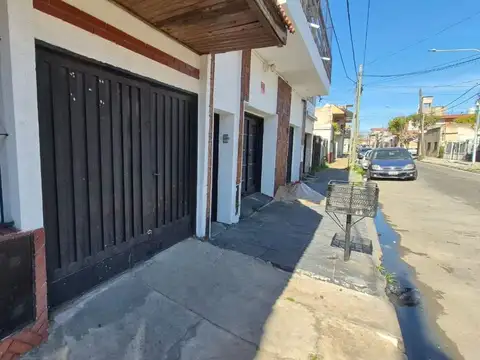 PH con fondo libre 135 m2, Lanús Oeste