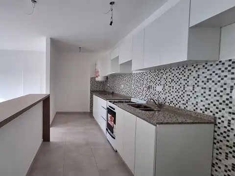 Departamento en Alquiler con 1 cocheras