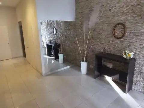 Larrazabal 100, Piso 3