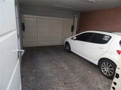 CASAS - CASA - LOMAS DE ZAMORA - OESTE, GRAN BS. AS. SUR