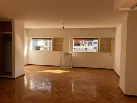 Departamento en Venta de 7 ambientes