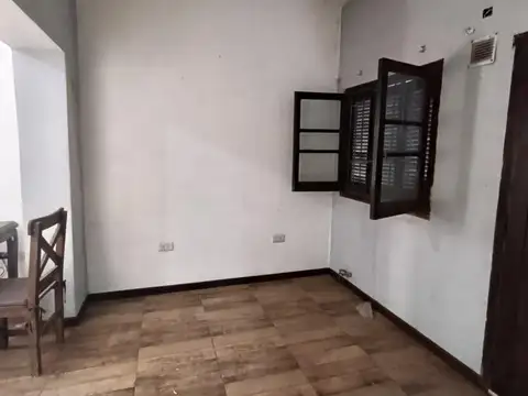 Casa en Venta en Campana, USD 95.000