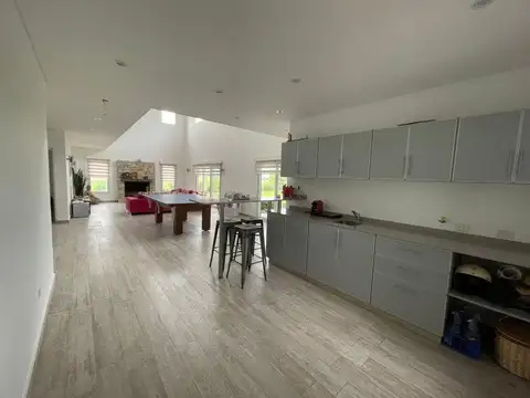 Casa en Venta en Fincas de San Vicente, USD 430.000