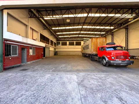 Galpon en Alquiler A Estrenar