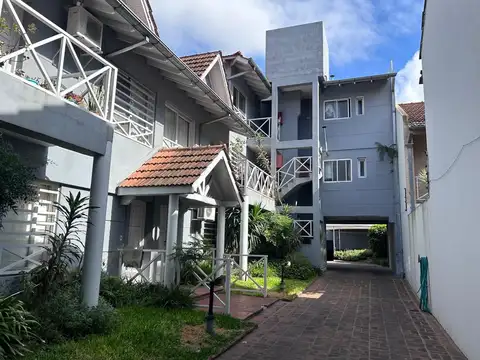 Hermoso 2 amb c/ entrepiso Luminoso