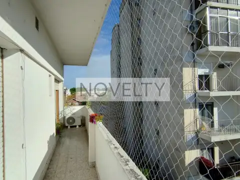 ALQUILER DPTO 2 AMB. CON BALCON Y PATIO - V. URQUIZA