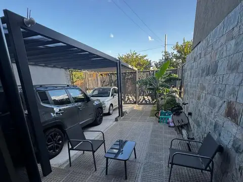 Casa 4 ambientes con 3 baños