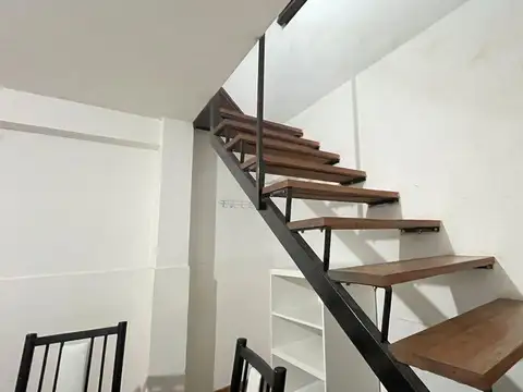 Depto Tipo Casa en Venta 15 años
