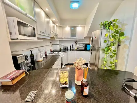 Depto Tipo Casa en Venta en Flores, USD 136.000