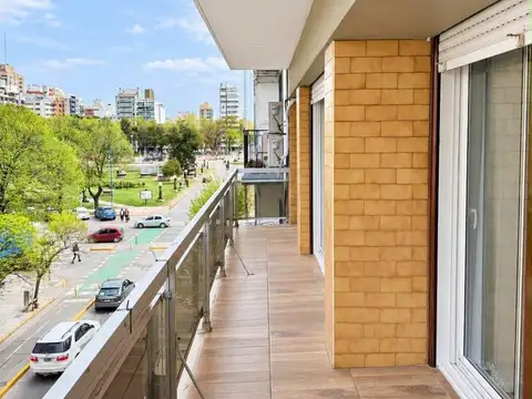 Departamento en Venta con 2 cocheras
