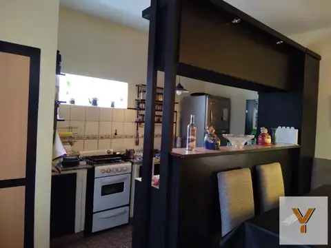 Depto Tipo Casa en Venta de 5 ambientes