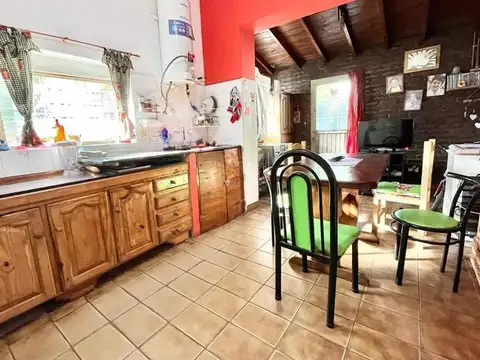 Depto Tipo Casa en Venta con 1 cocheras