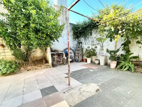 Depto Tipo Casa en Venta en Castelar, USD 60.000