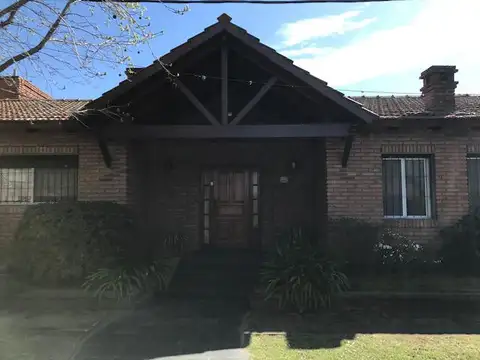 Casa en Alquiler de 3 dormitorios