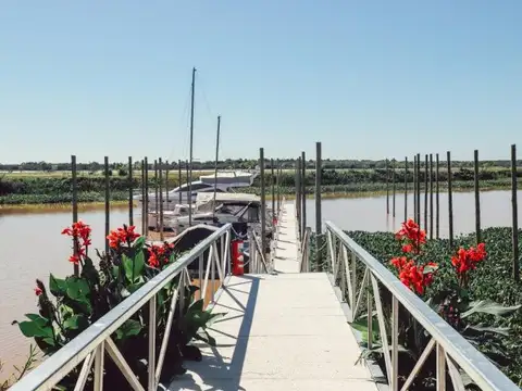 Terreno en Venta de 807,6 m2