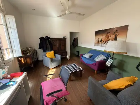 Casa 3 ambientes con 2 baños