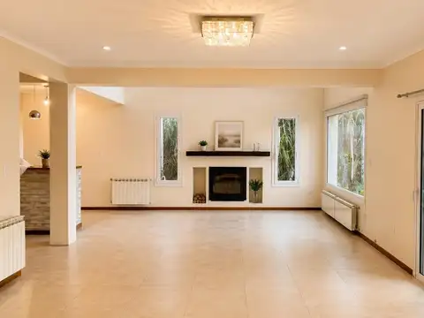 Casa en Alquiler al Noreste