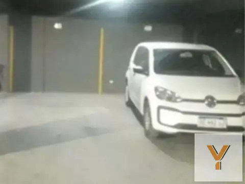Cochera en venta - 12Mts2 - Villa del Parque