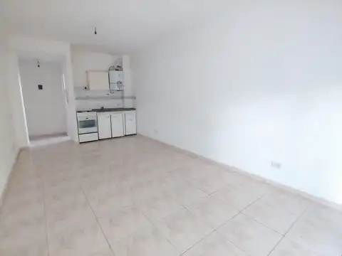 Departamento en Alquiler en Villa Pueyrredon, $ 420.000