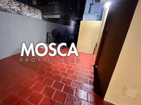 Depto Tipo Casa en Alquiler de Monoambiente