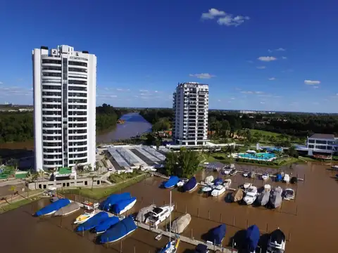 Departamento en Venta 4 ambientes 150 mts. en Marinas Golf